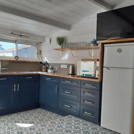 Maison De Bord De Location Saisonnière * Jard-sur-Mer